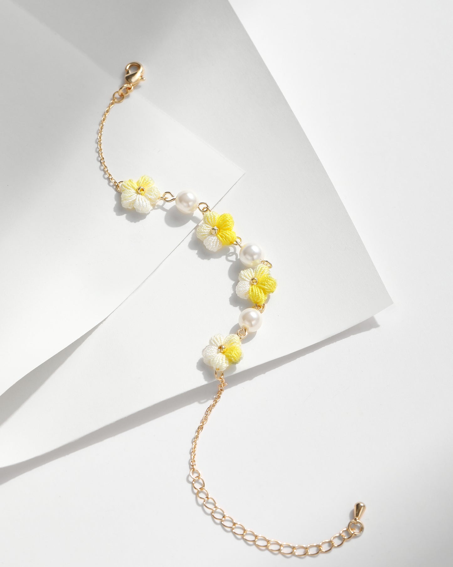 Micro Crochet Bracelet | Puff Flowers