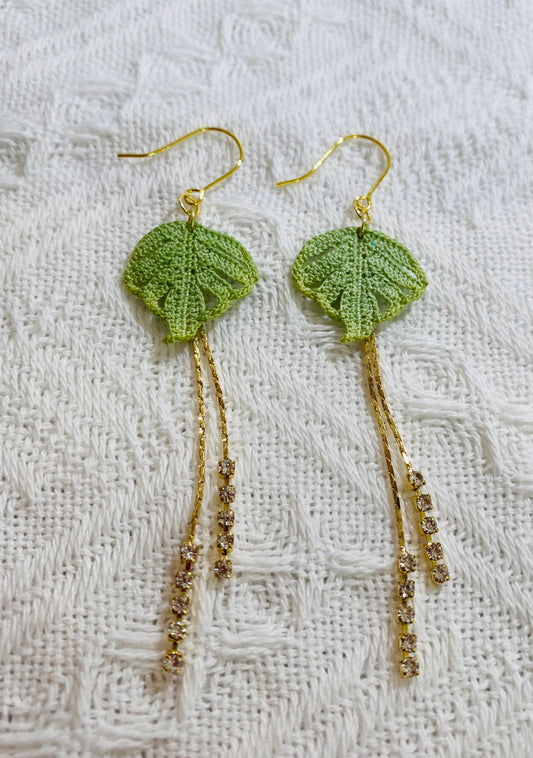 Micro Crochet Earring | Palm Leaf