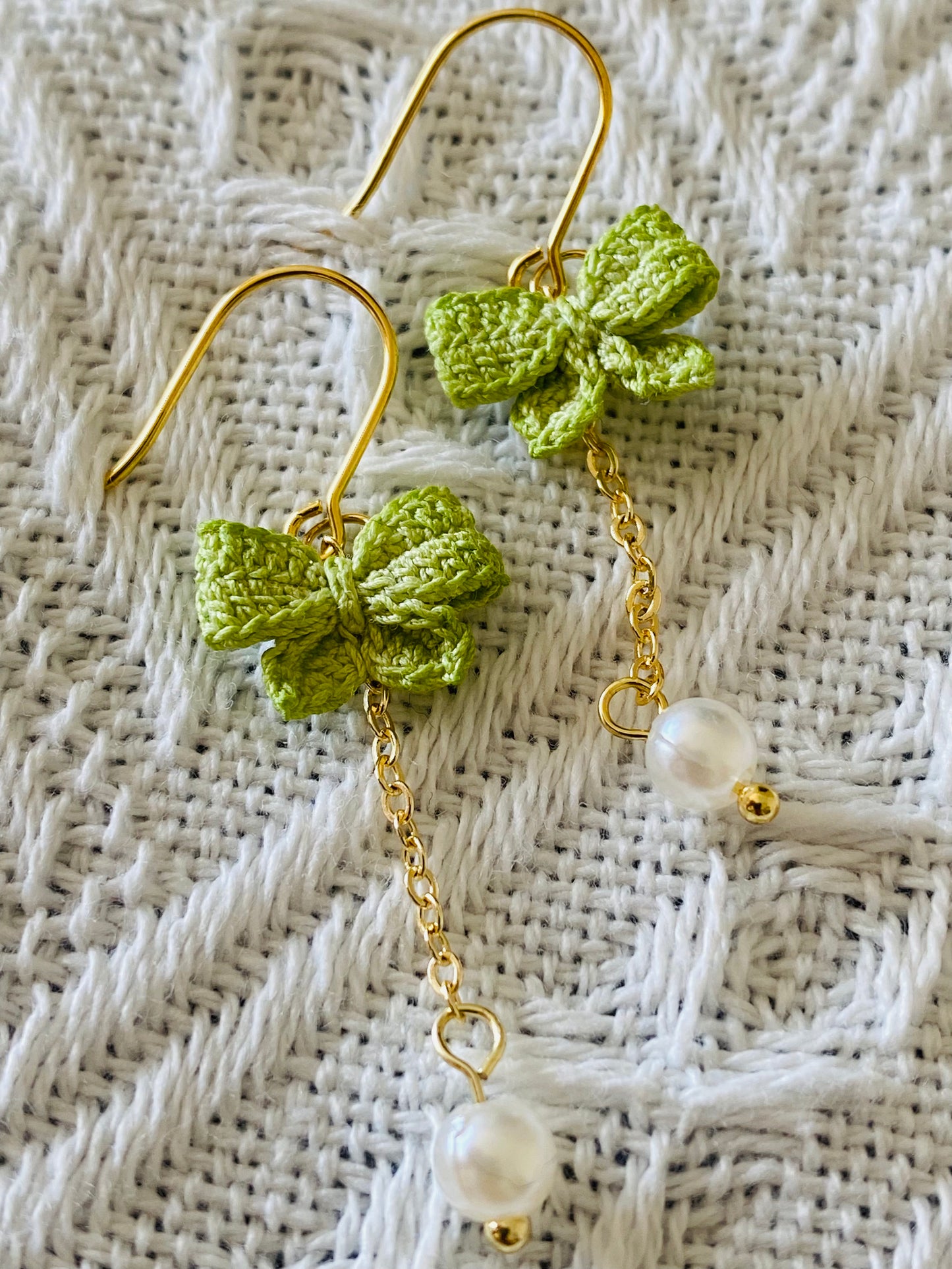 Micro Crochet Earring | Bow Drop
