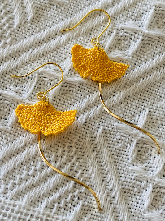 Micro Crochet Earring | Yellow Maple Leaf