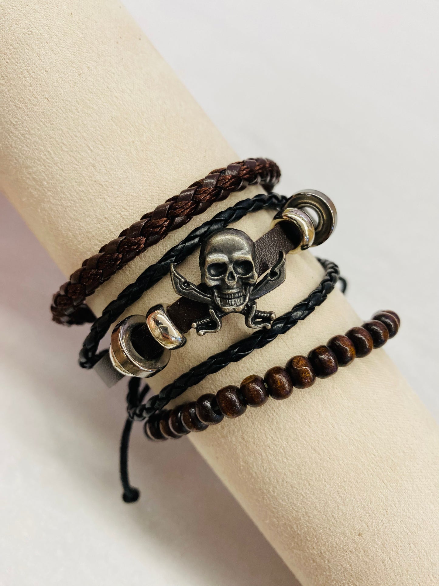 Leather Bracelet | Skull theme