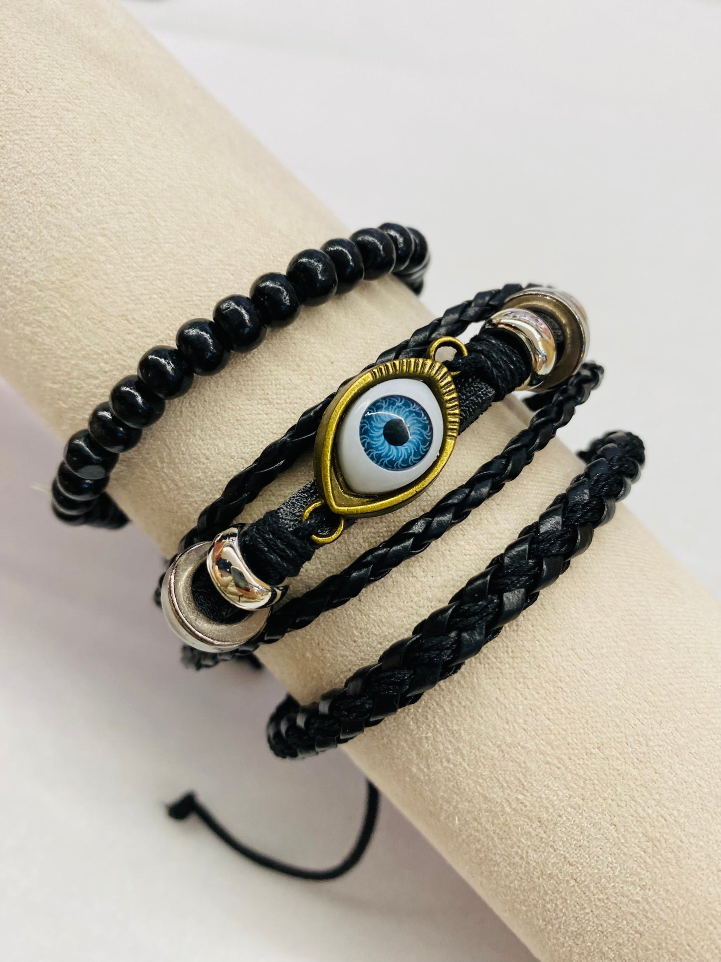 Leather Bracelet | Popular theme