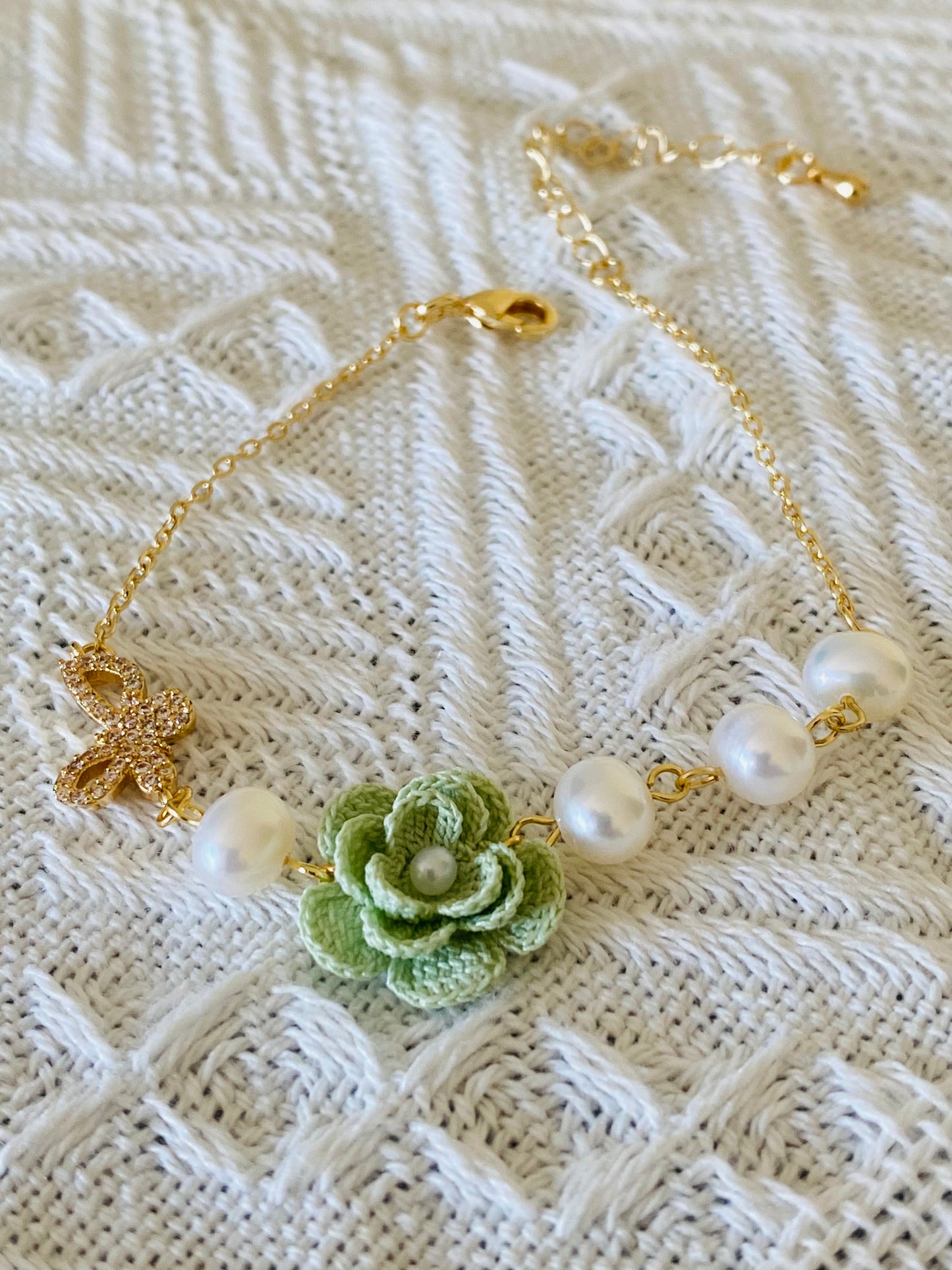 Micro Crochet Bracelet  |  Camellia with Pearl