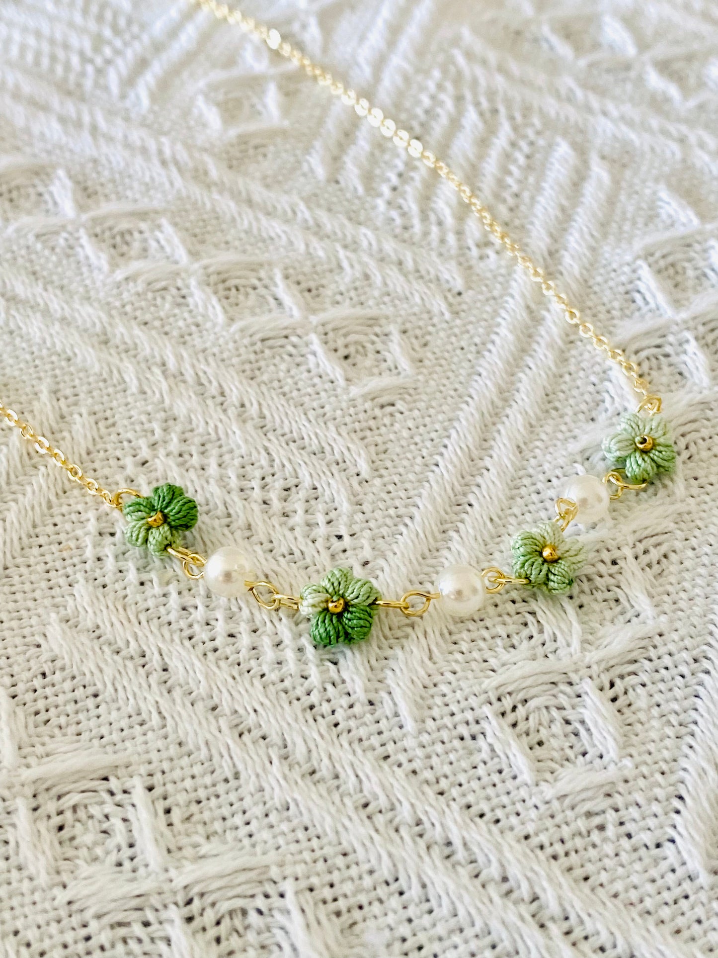 Micro Crochet Necklace  | Puff Flowers