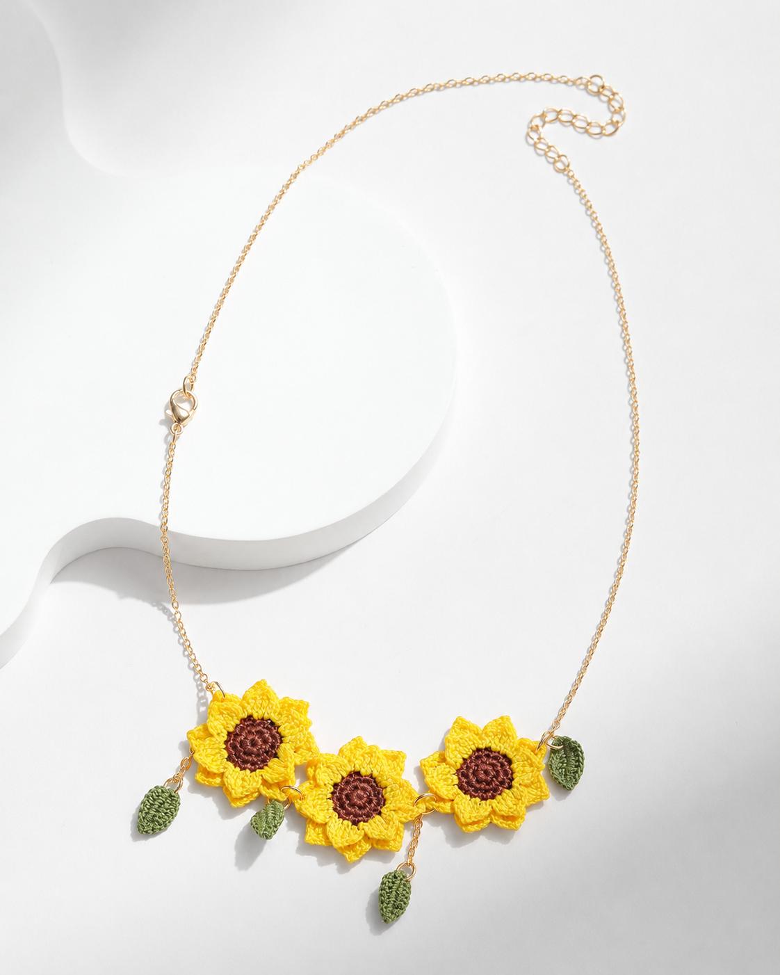 Sunflower Cluster Necklace