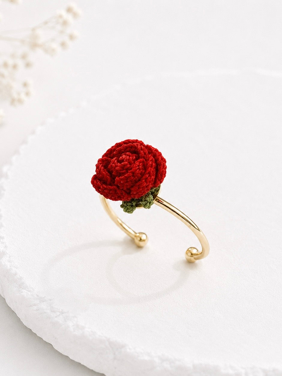 Red Rose Ring