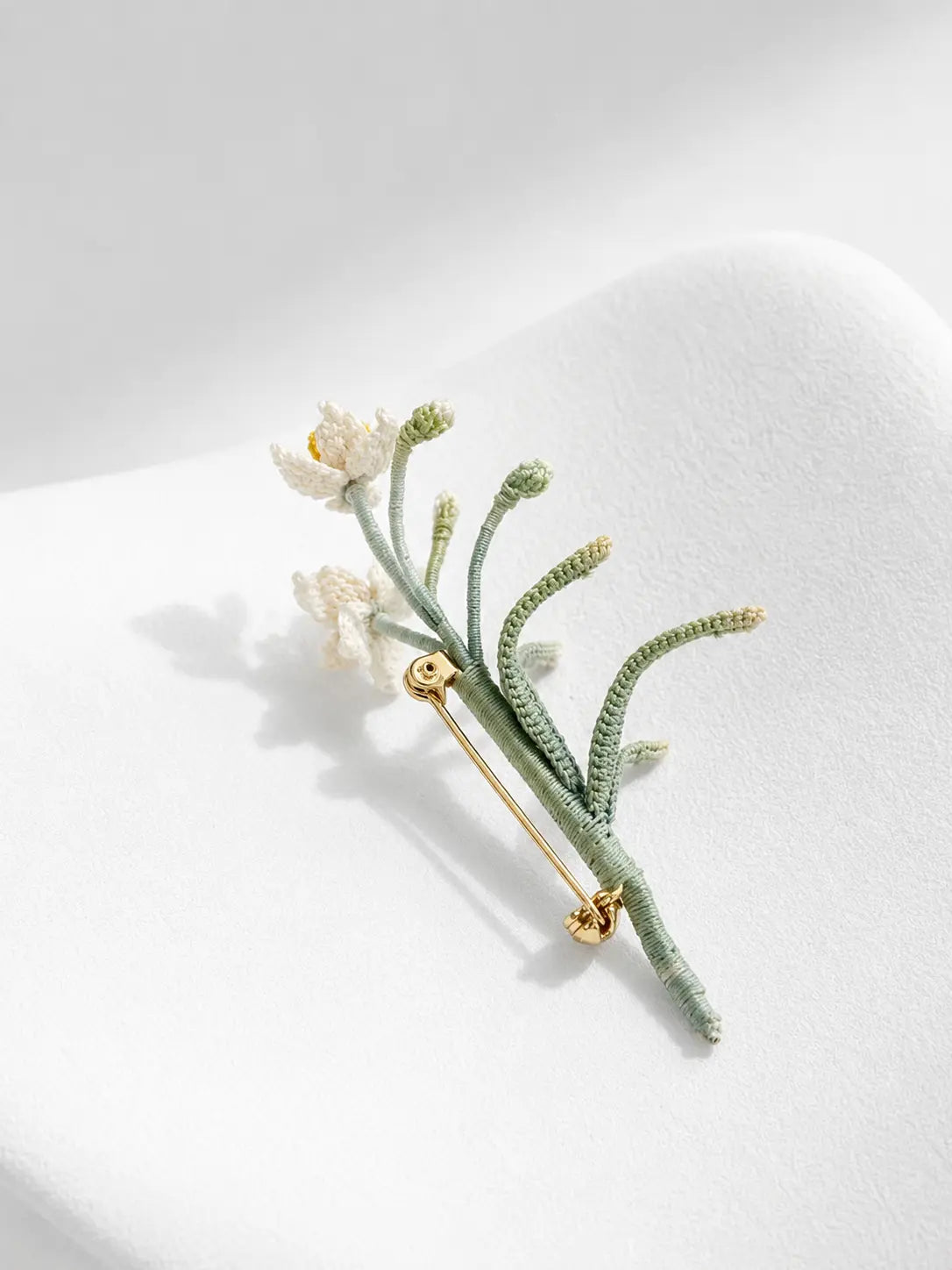 Daffodil Keepsake Brooch