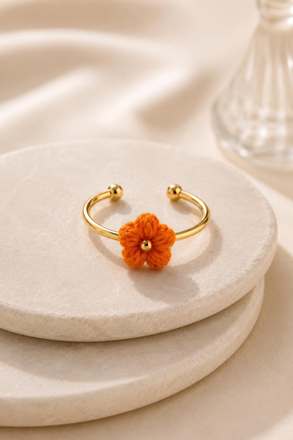 Puff Blossom Ring