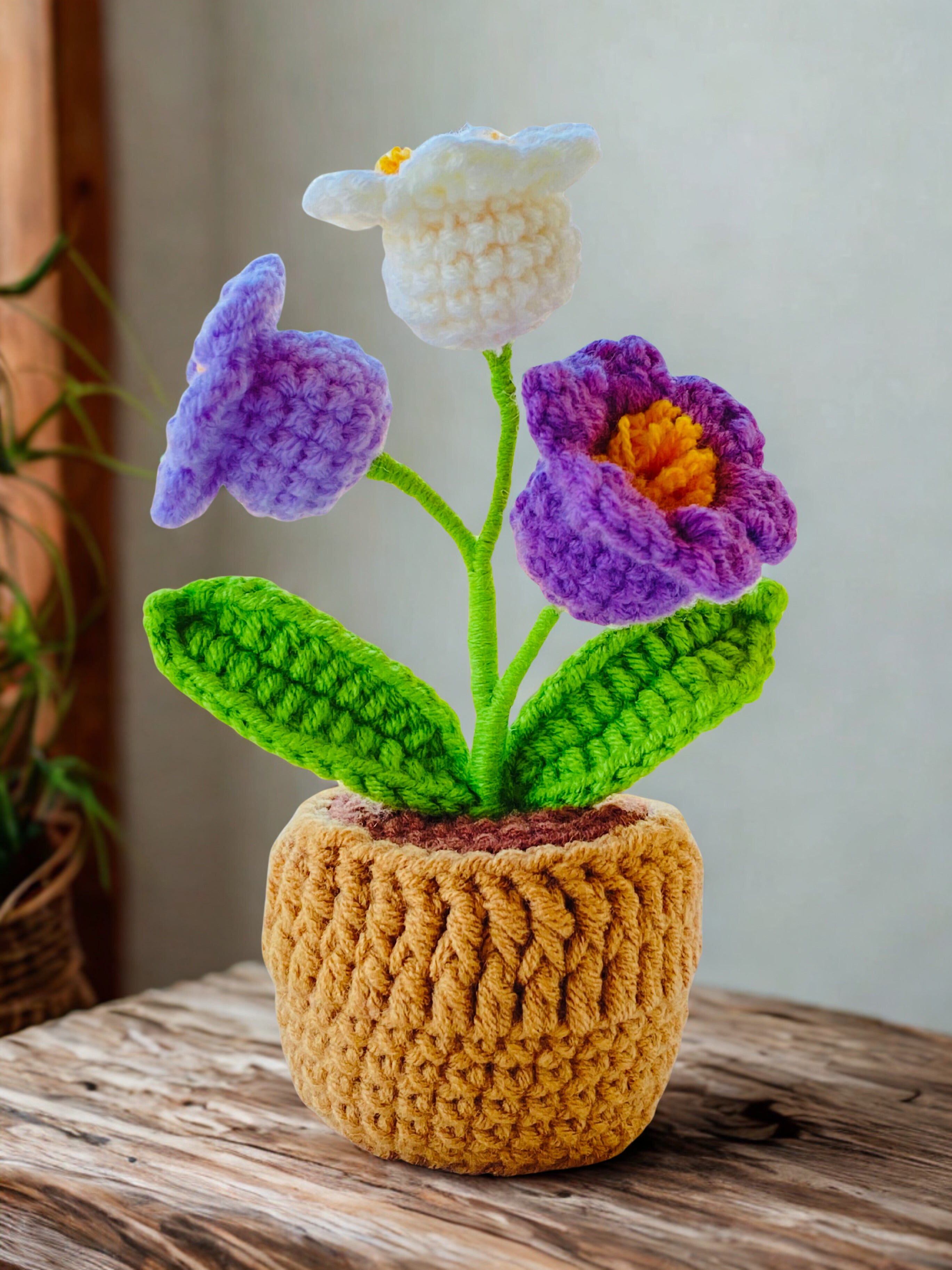 Crochet Pot Plant | Lily of the valley