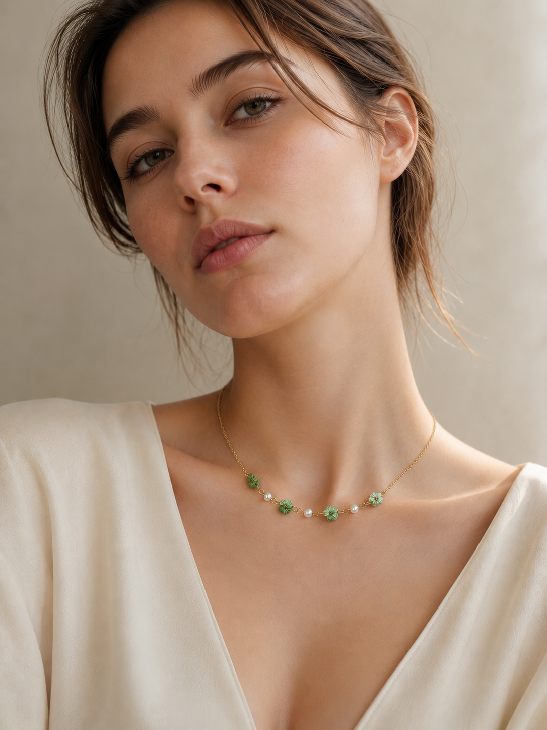 Puff Flower Necklaces