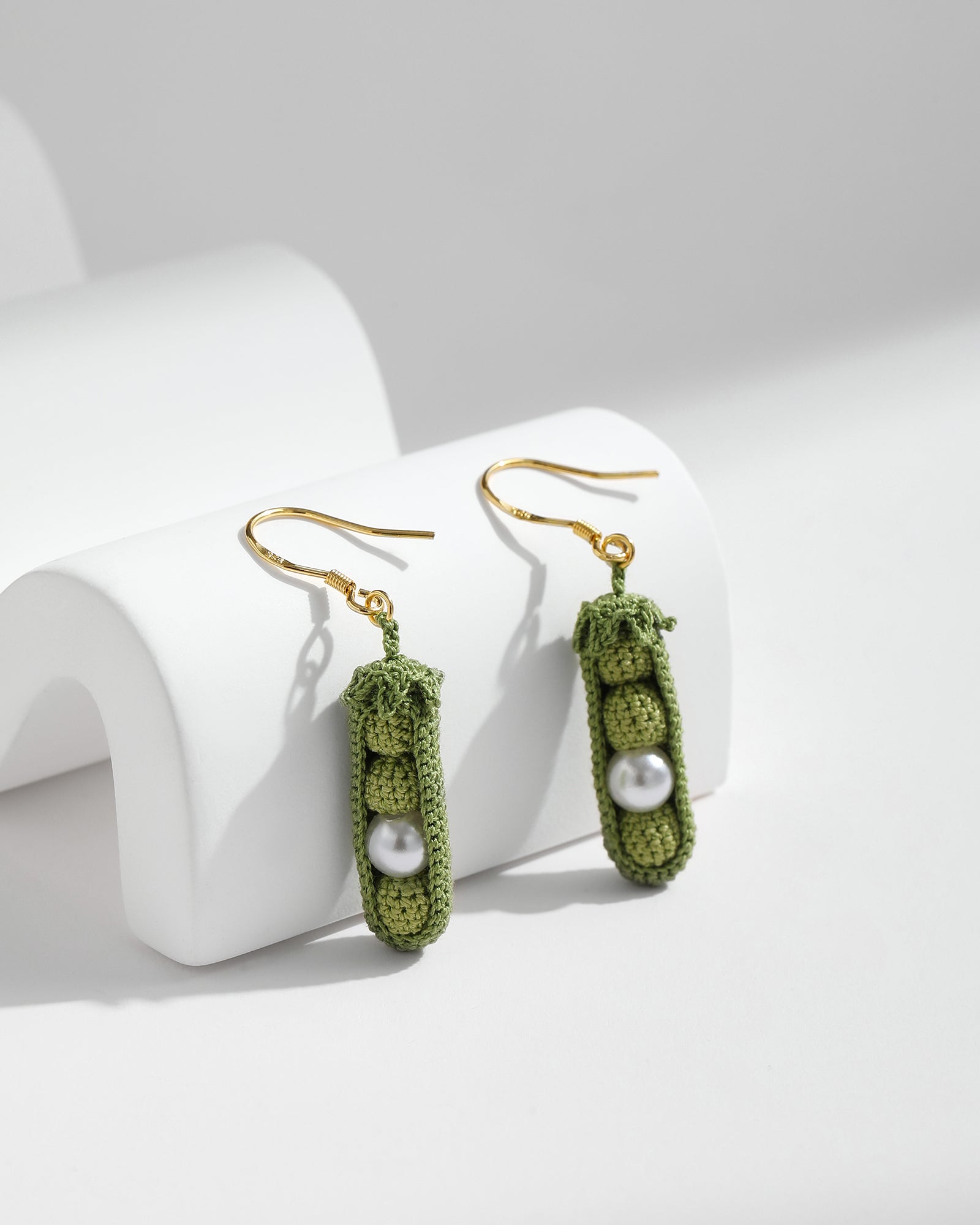 Micro Crochet Earring | Pea pod
