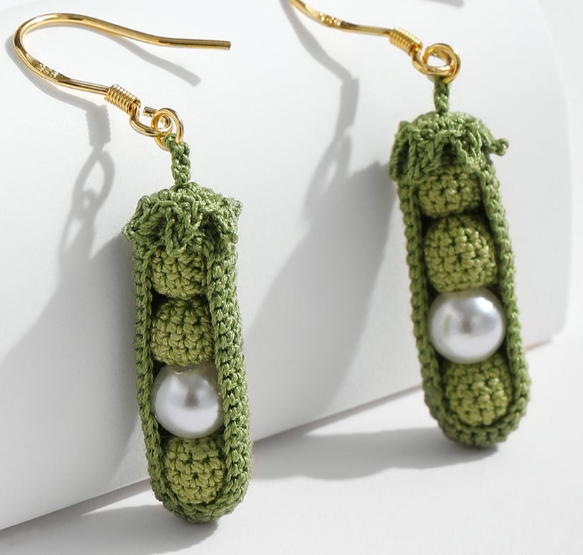Micro Crochet Earring | Pea pod