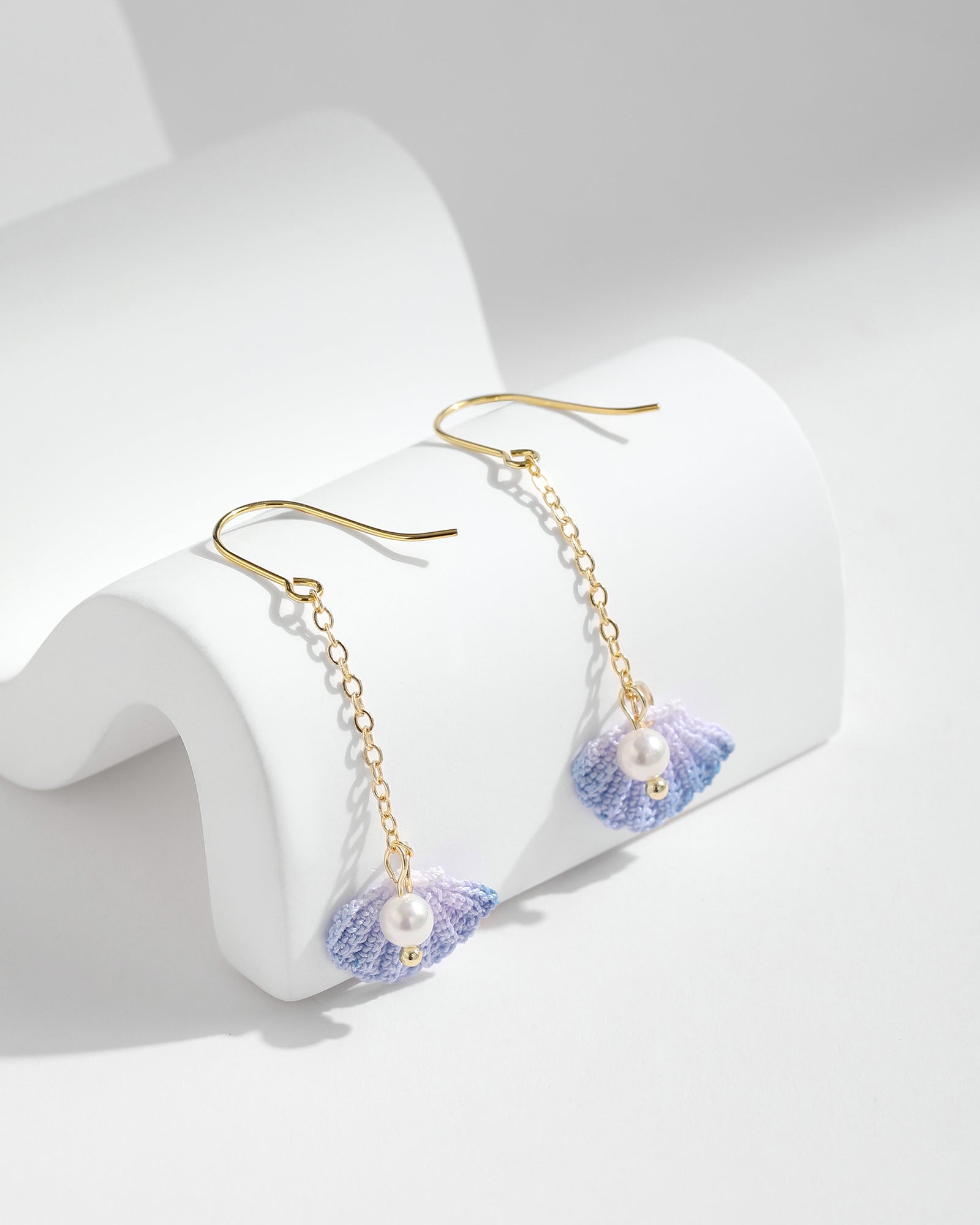 Micro Crochet Earrings | Seashell and Pearl