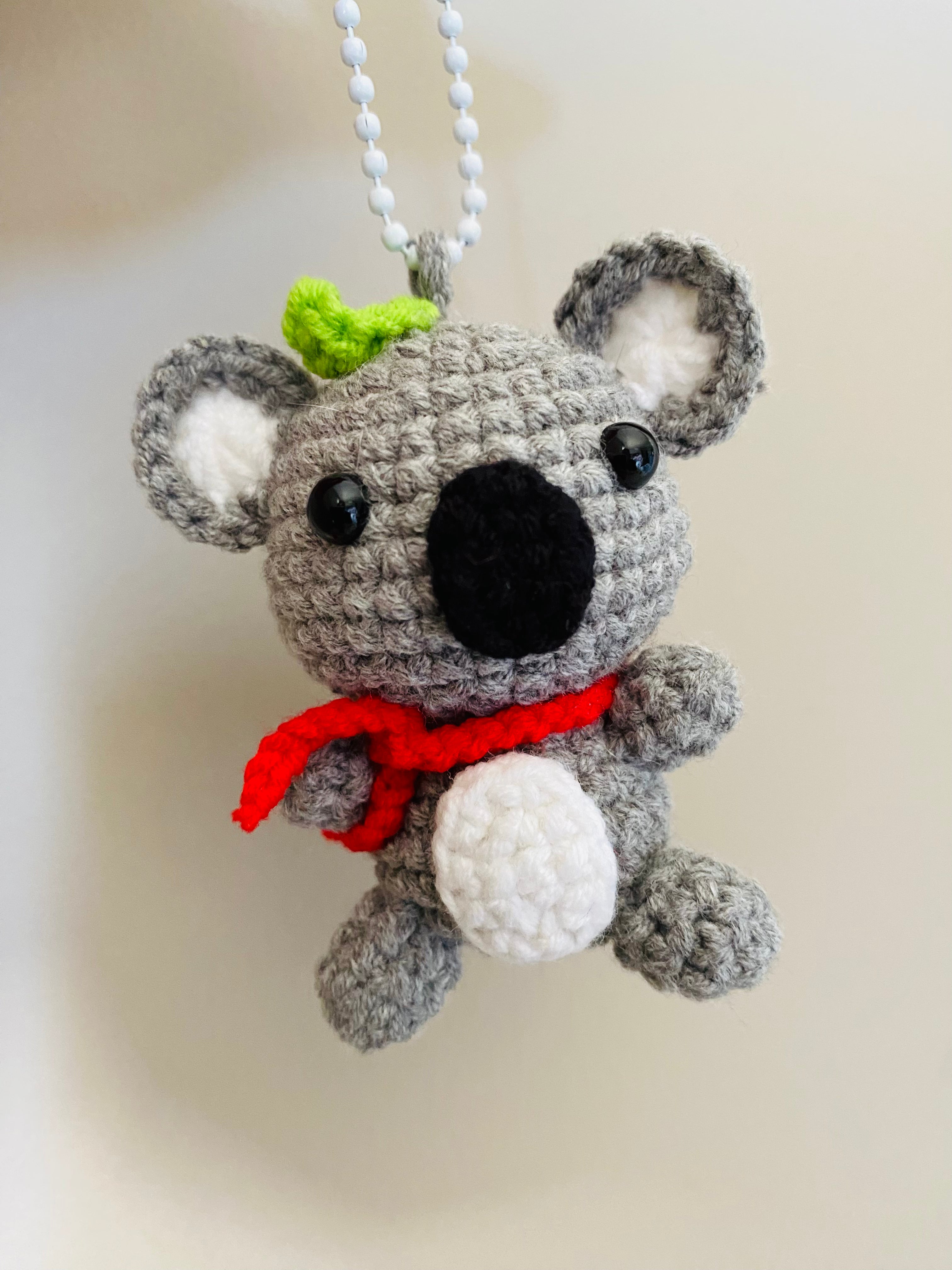 Handmade crochet koala keychain, cute Australian souvenir gift
Small crochet koala keyring for bags and keys, handmade accessory