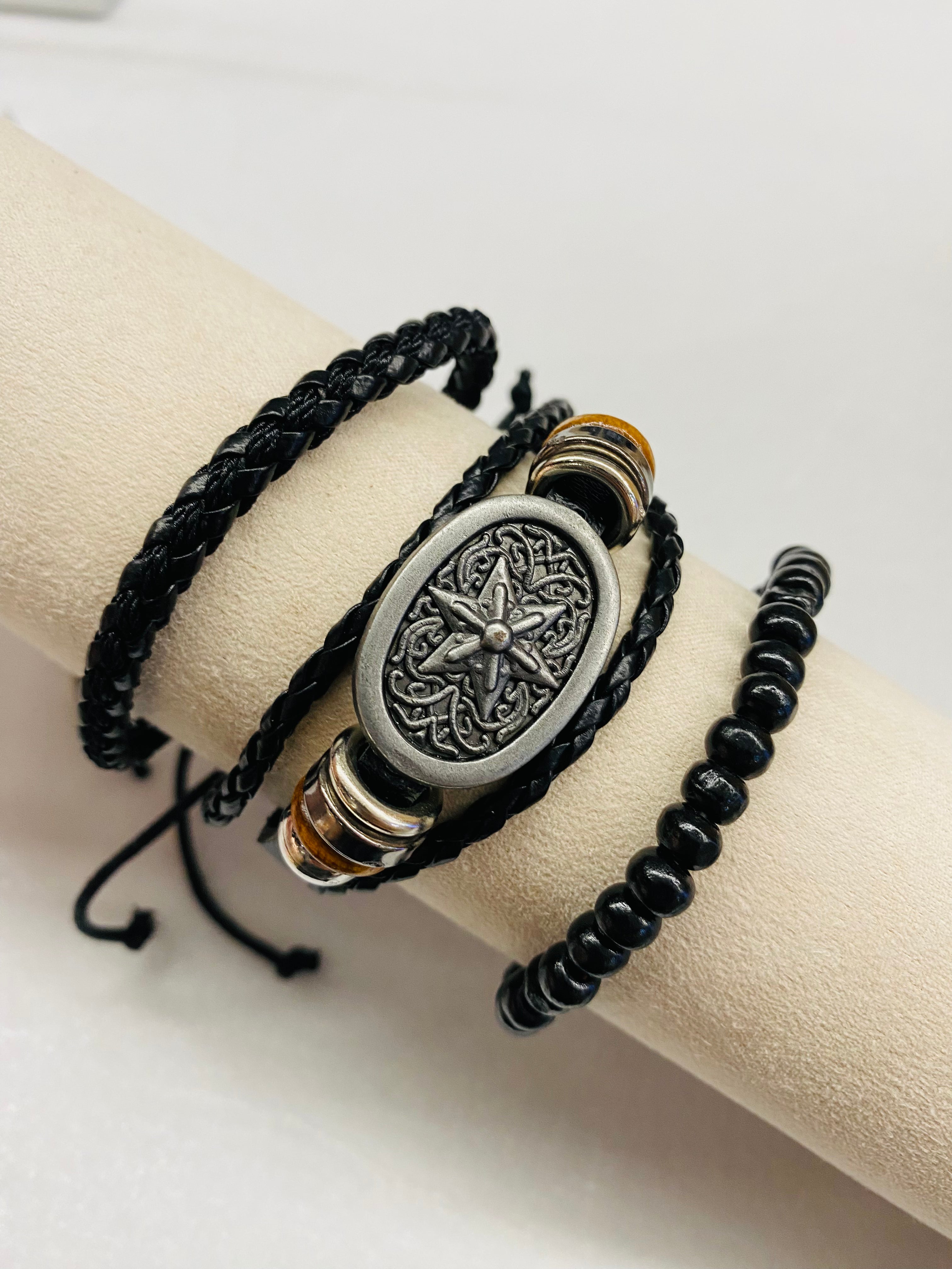 Leather Bracelet |  Six-pointed Star