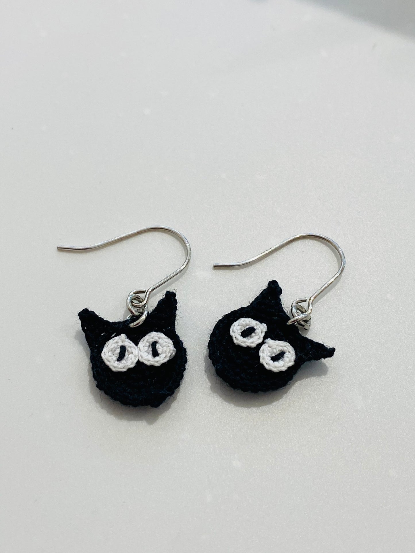 Micro Crochet Earring | Black Cat