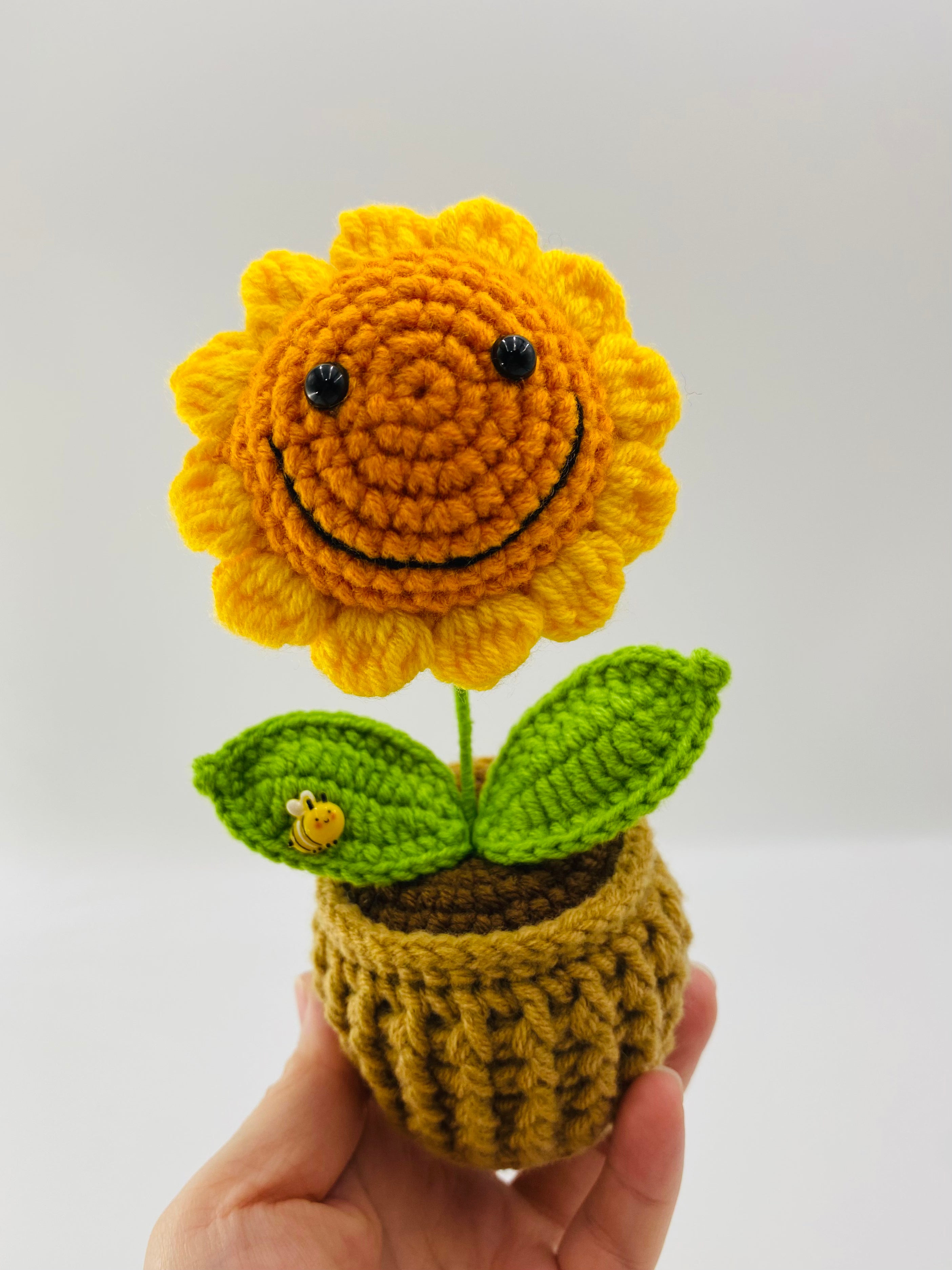 Crochet Pot Plant | Smiling Sunflower