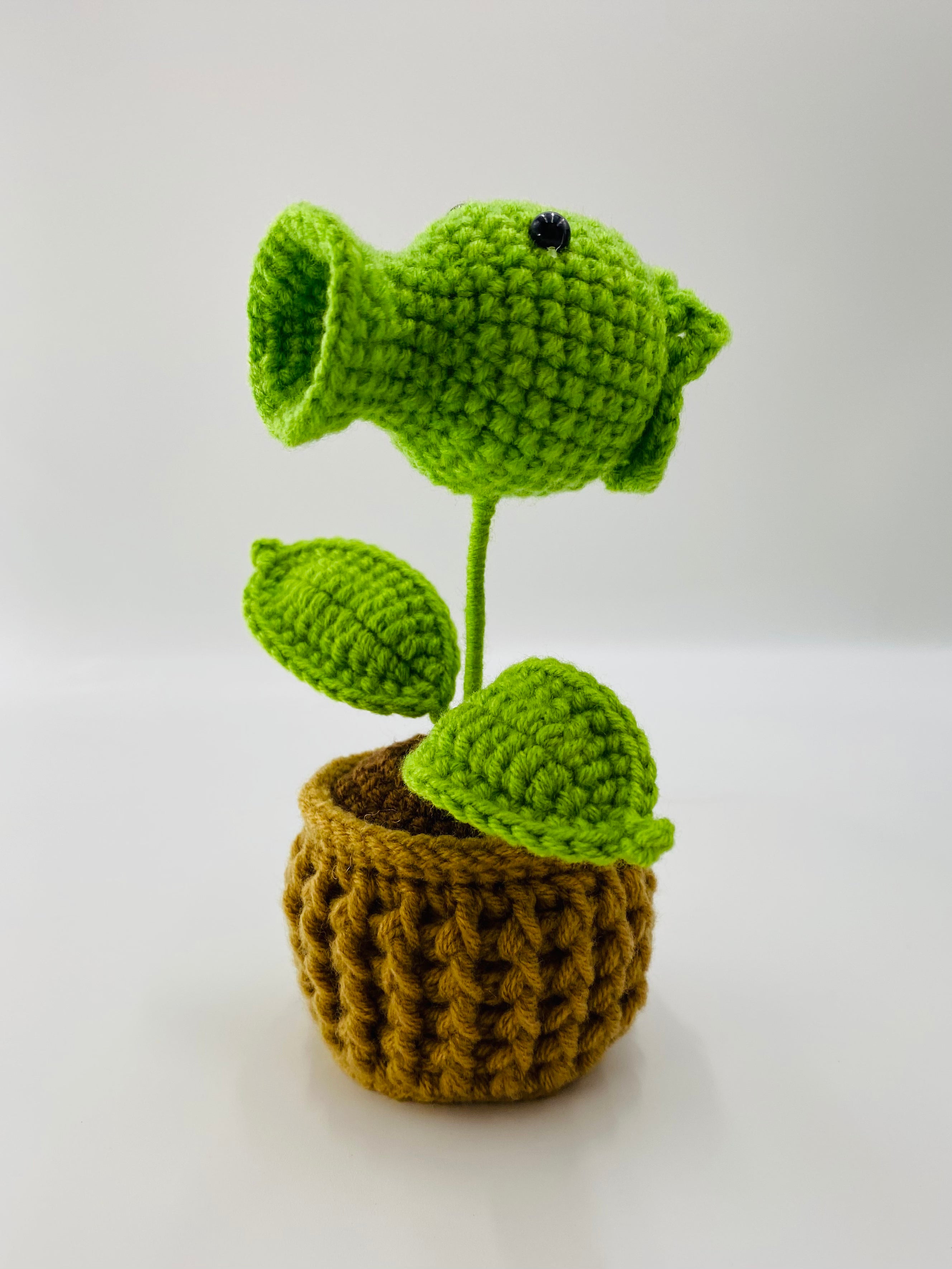 Crochet Pot Plant | Green Pea Sprout Shooter