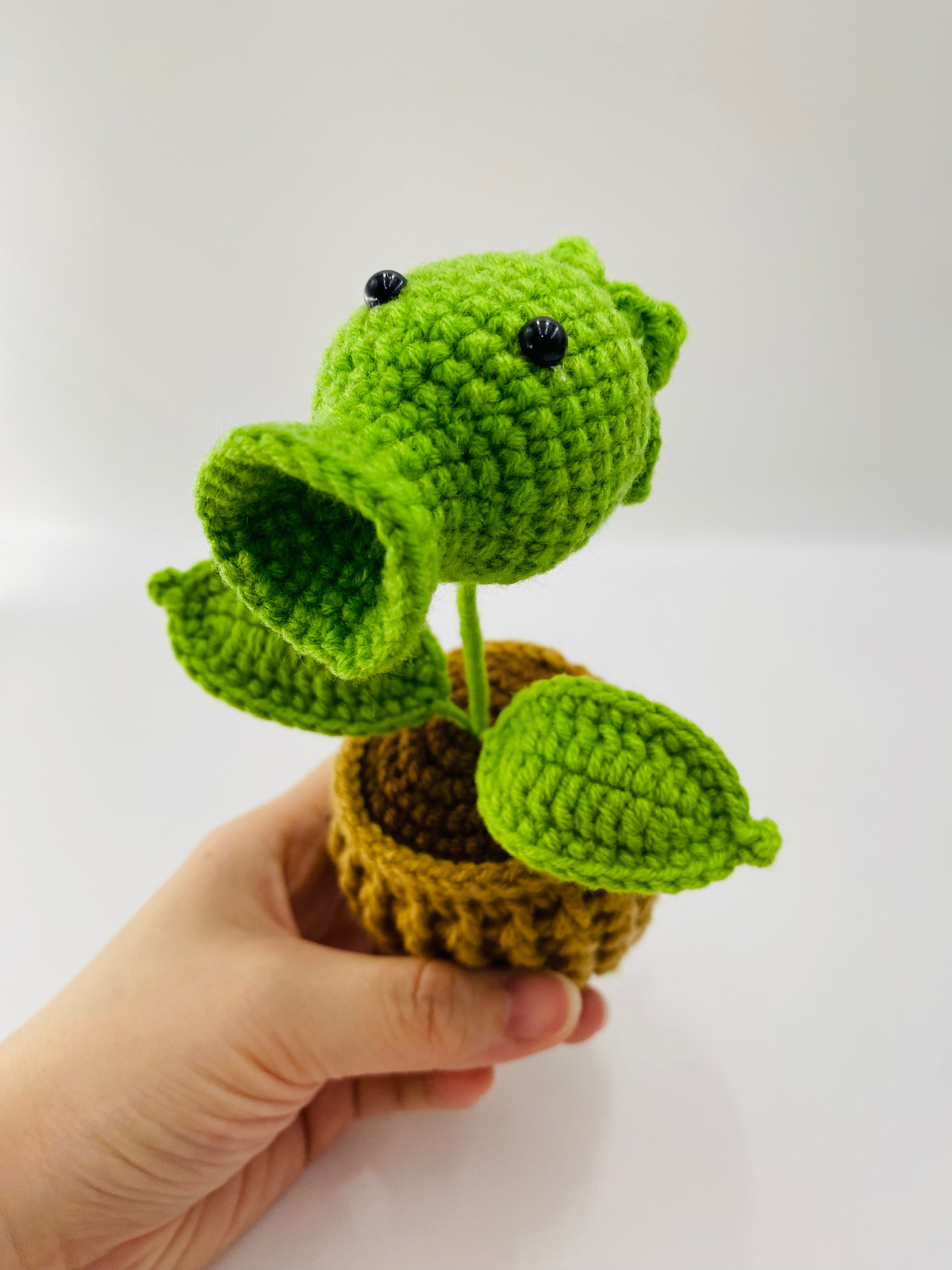 Crochet Pot Plant | Green Pea Sprout Shooter