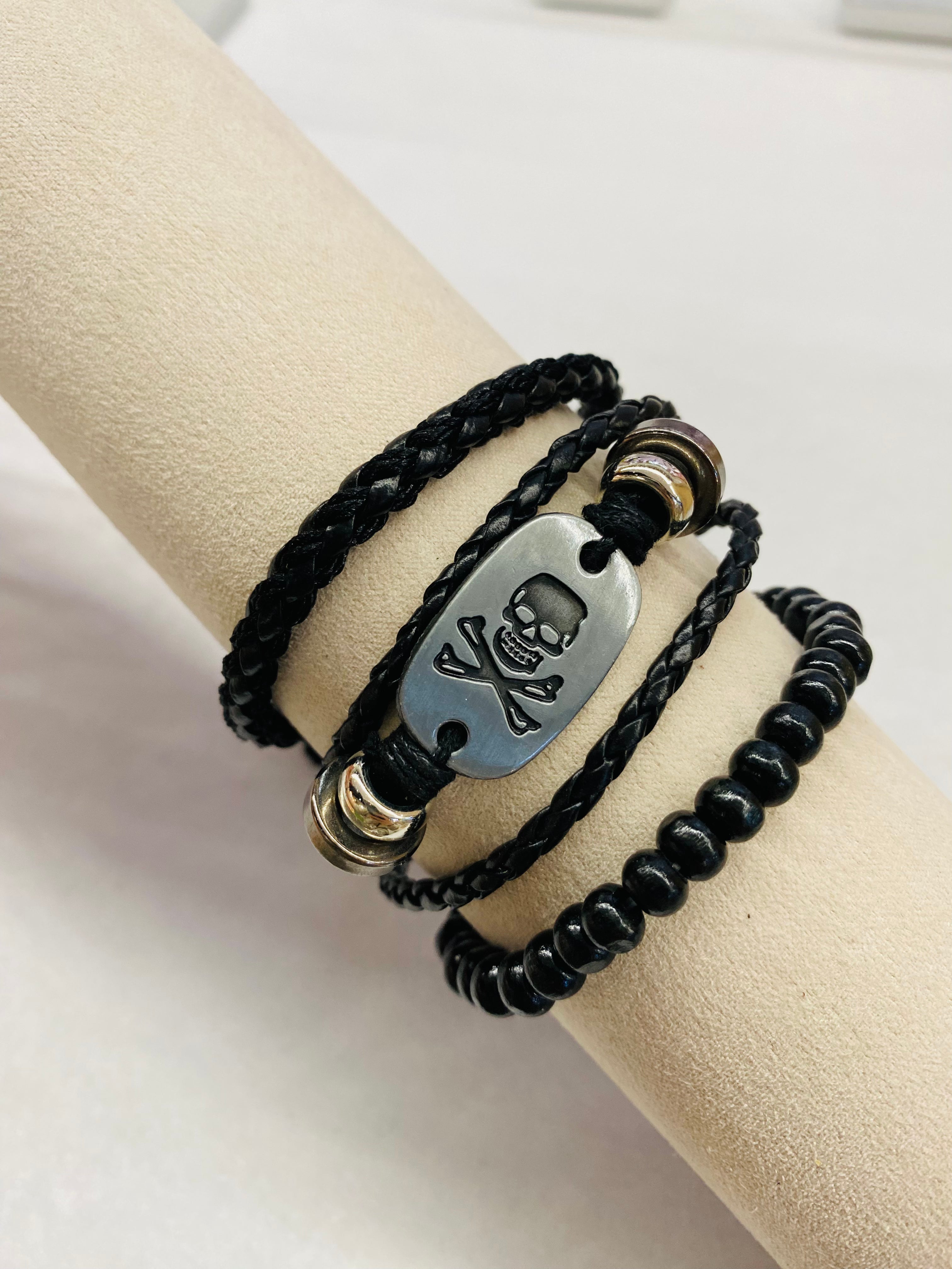 Leather Bracelet | Skull with bones