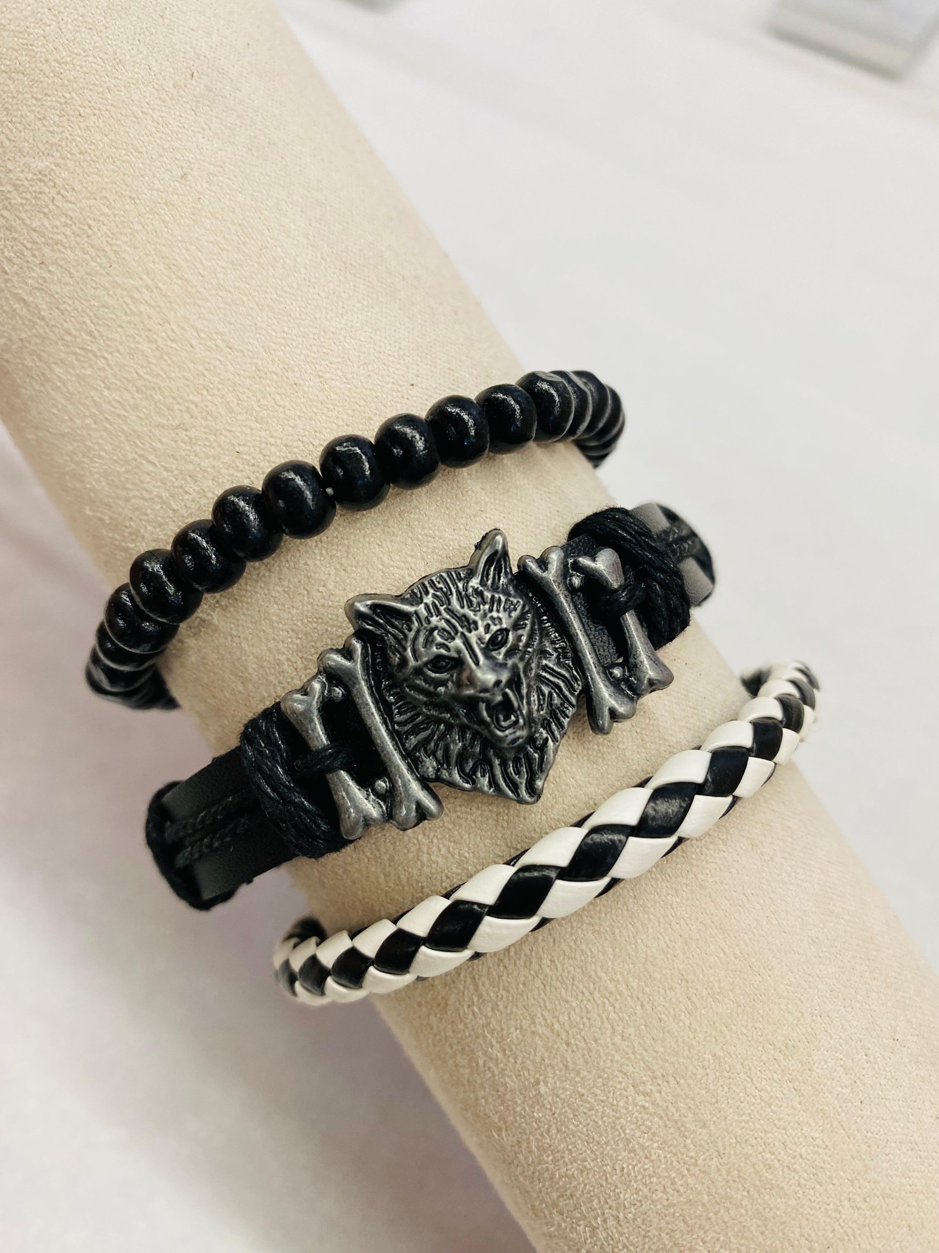 Leather Bracelet | Wolf Head
