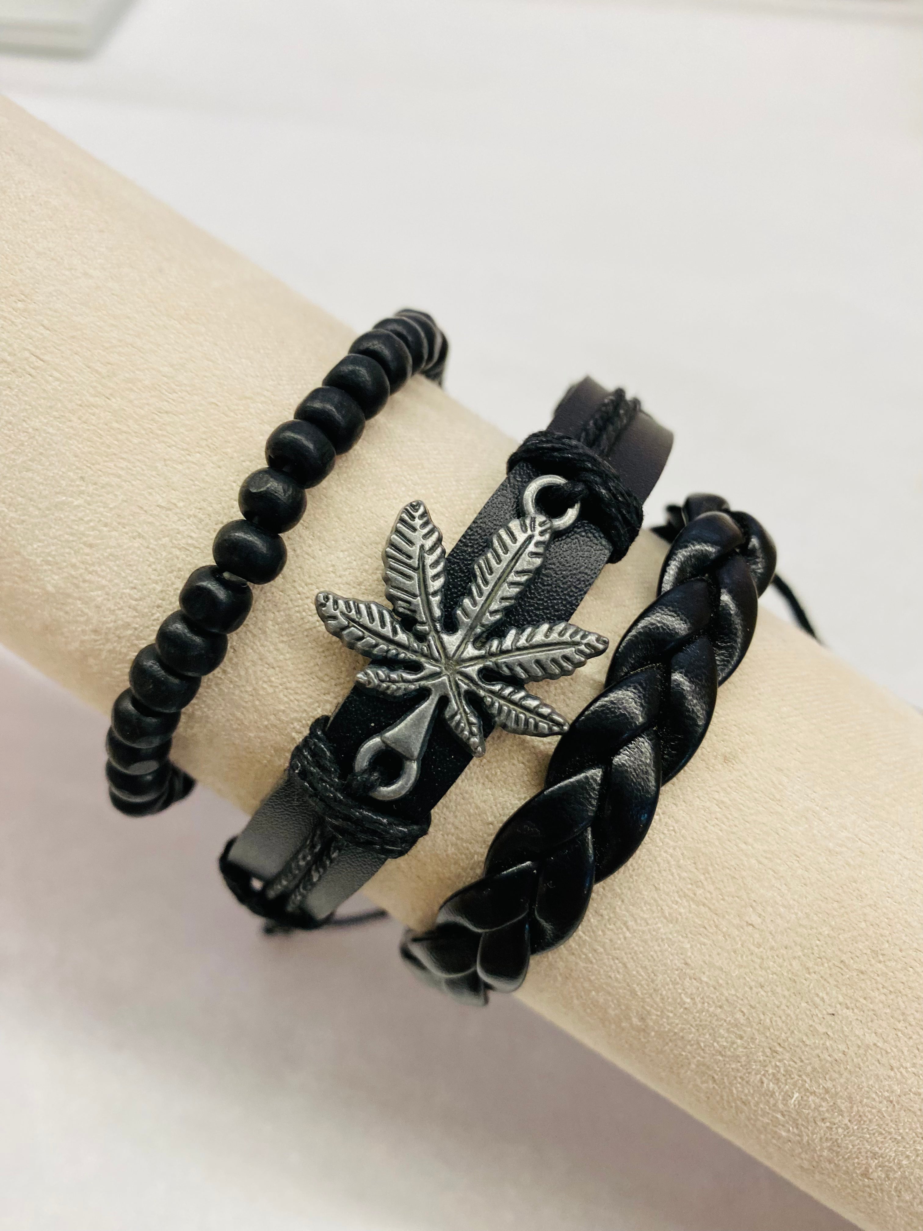 Leather Bracelet | Leaves