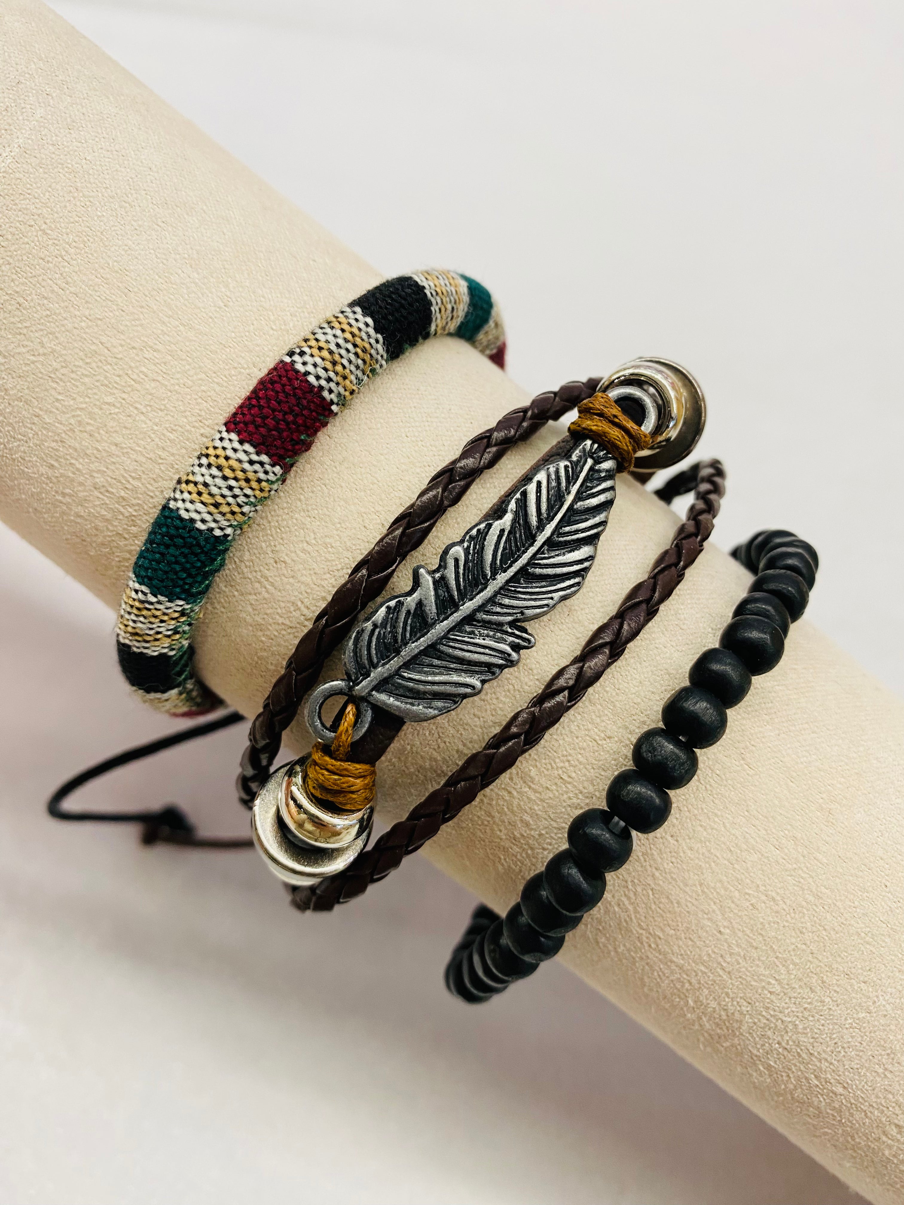 Leather Bracelet | Feather