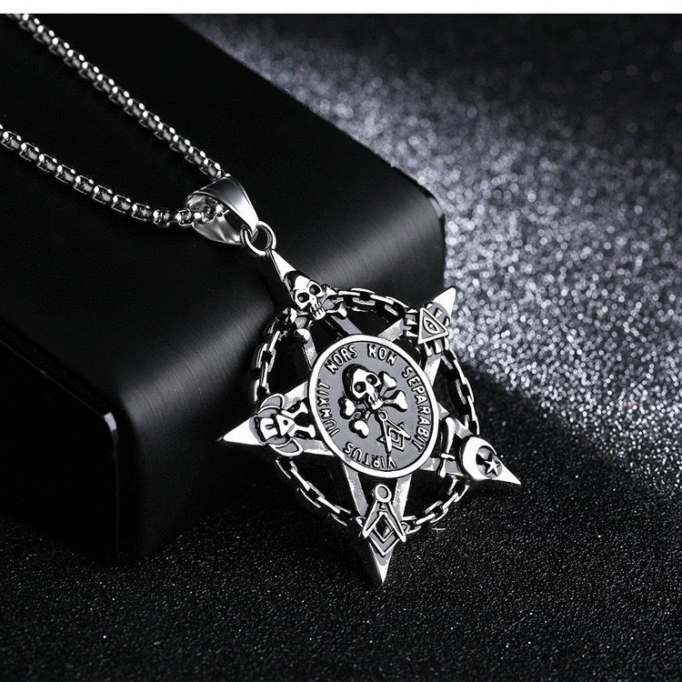 Stainless Steel Skull Star Fashion Necklace