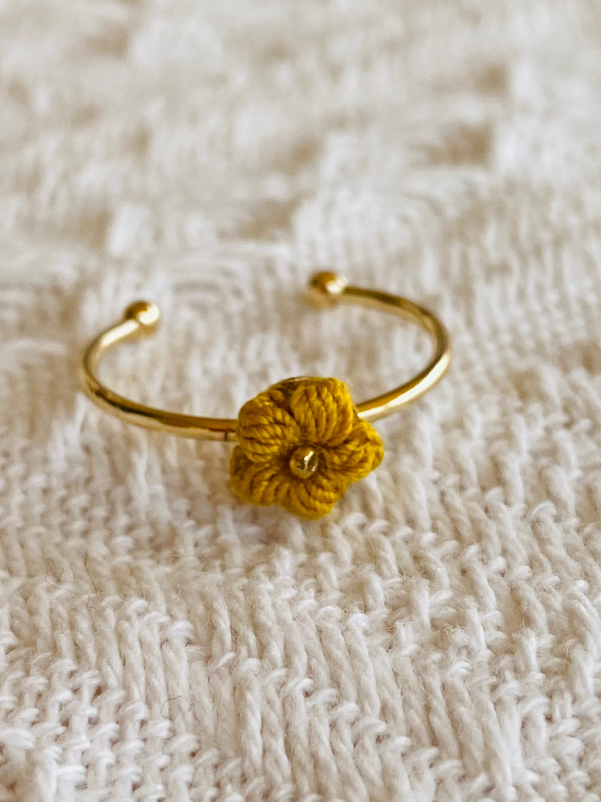 Micro Crochet Ring  | Puff Flower