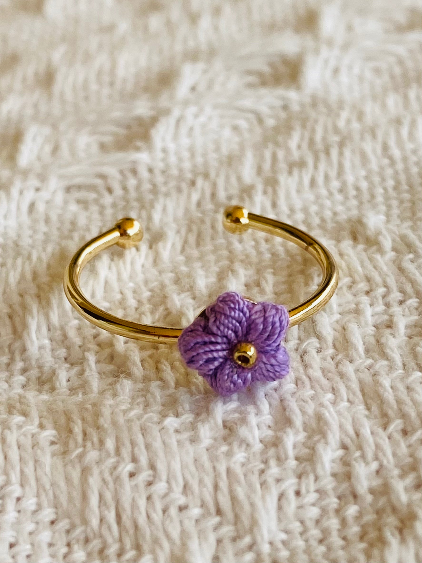 Micro Crochet Ring  | Puff Flower