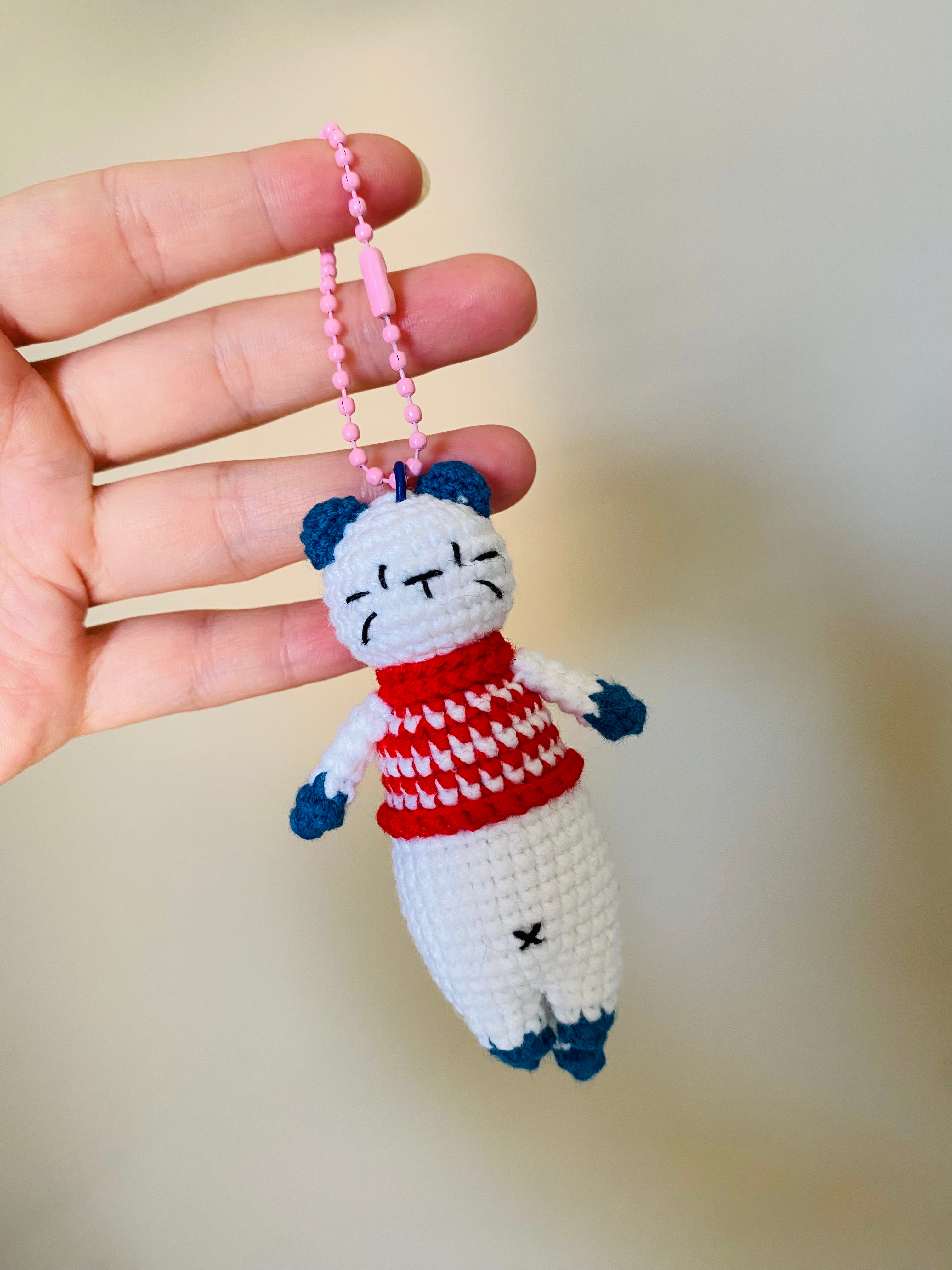 Cute crochet cat keyring for everyday use, handmade accessory